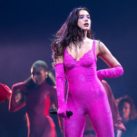 Dua Lipa im Style-Fokus | Style my World