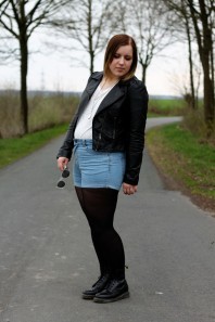 Dr. Martens | I Walk The Line | Style my Fashion