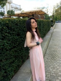 Zartrosane Chiffonrobe