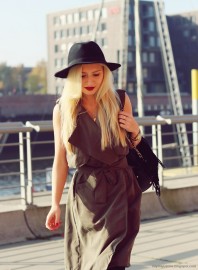 Olives klassisches Kleid kombinieren: 'Vest Dress' (Damen, Kleid, grün, Bilder) | Style my Fashion