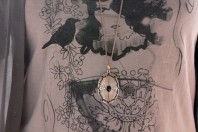 Foto: http://lmk-fashion.blogspot.de/ Lange Amulett Kette | Grey School | Style my Fashion