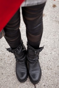 black leggings
