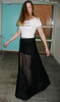 Schwarz/silberner Rock kombinieren: 'langer Rock' (Damen, Rock, schwarz, grau, Bilder) | Style my Fashion