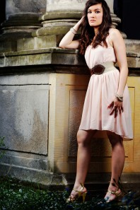 Foto: Masiehead Rosefarbenes klassisches Kleid kombinieren: 'rosafarbenes Sommerkleid ' (Damen, Kleid, rosa, Bilder) | Style my Fashion