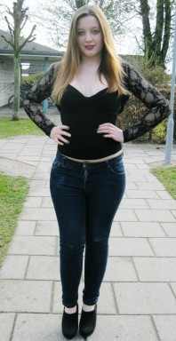 Dunkelblaue Slimfit-Jeans kombinieren: 'jeans röhre' (Damen, Jeans, blau, Bilder) | Style my Fashion