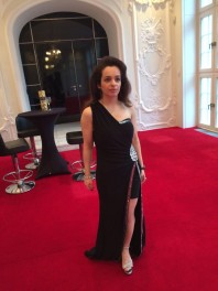 Schwarze Abendrobe Schwarze Abendrobe