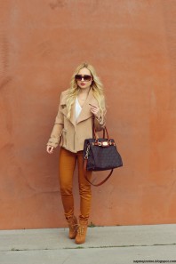 Apricotfarbener Kurzmantel kombinieren: 'Apricot Woolen Coat' (Damen, Mantel, orange, Bilder) | Style my Fashion