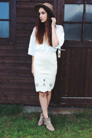 Beige Fake Leather Skirt | Style my Fashion