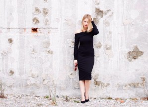 AUTUMN OFF SHOULDER AUTUMN OFF SHOULDER