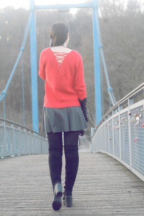 Warm Cape and Lace Details - geryy92 (Freizeit & Streetwear, Bilder) | Style my Fashion