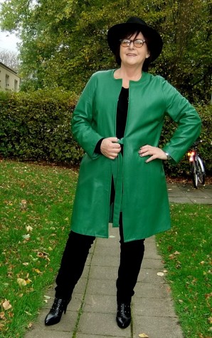 Grüne Ledermantel