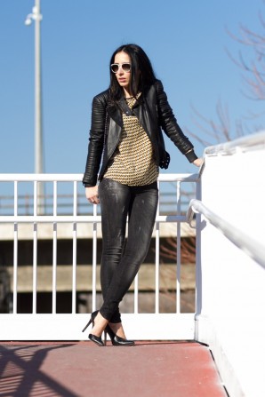  Welcome Spring: Yellow Geometrical Pattern