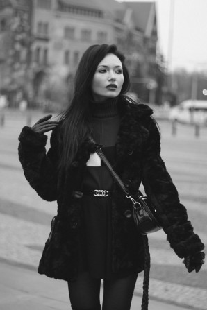 Foto: Peter Seyna Fur & Burgundy - Porcelanna (Date Outfit, Bilder) | Style my Fashion