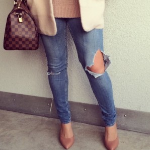 Used lOOK Jeans, H&M Pumps & LV Speedy Bag Used lOOK Jeans, H&M Pumps & LV Speedy Bag